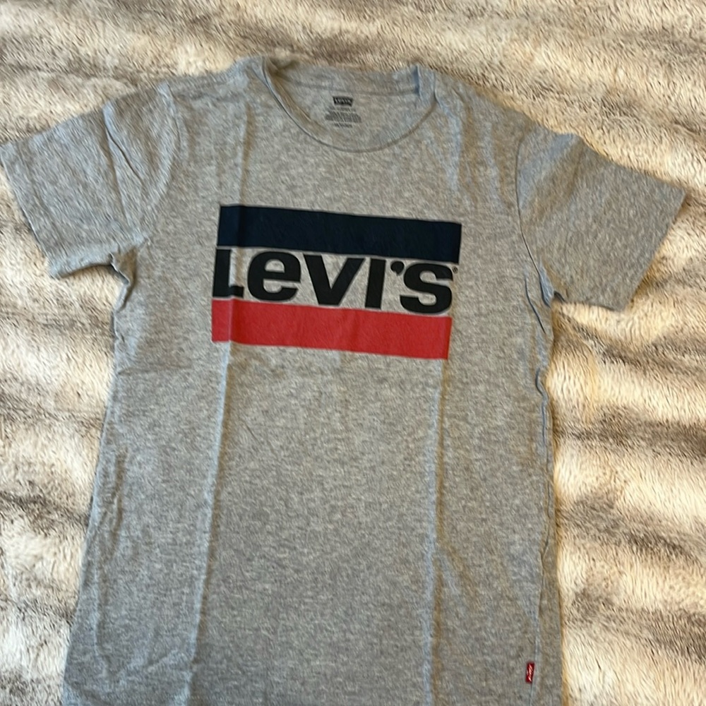 Levi’s Women’s T-Shirt